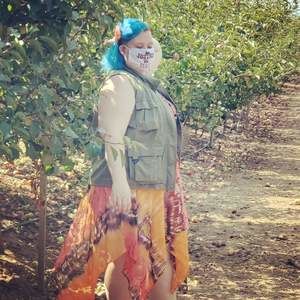 Meet your Posher, Laura